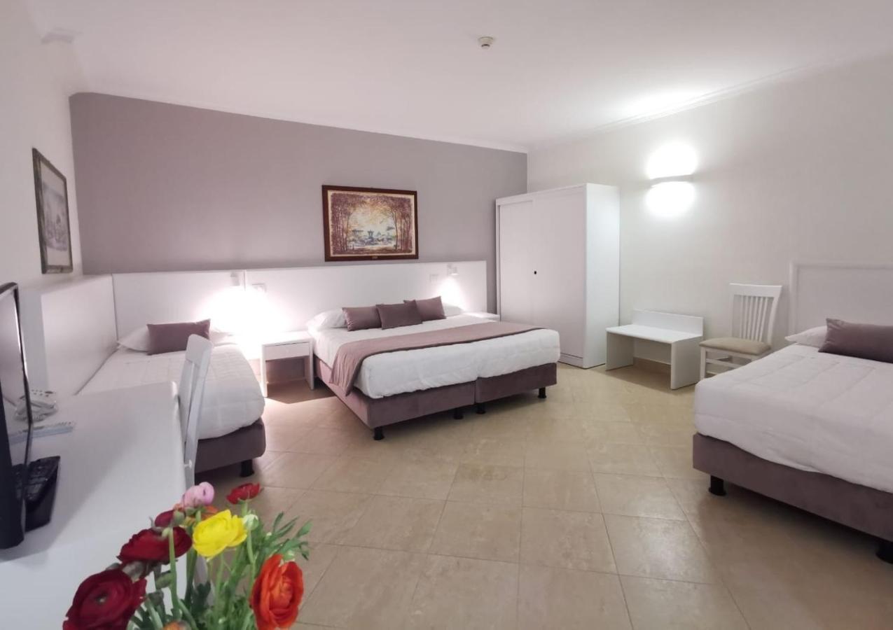Hotel Centrale Spa & Relax Алкамо Екстериор снимка