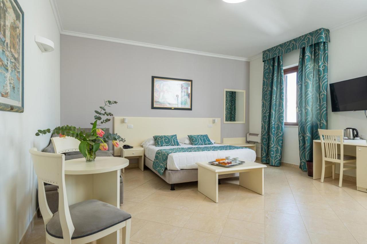 Hotel Centrale Spa & Relax Алкамо Екстериор снимка