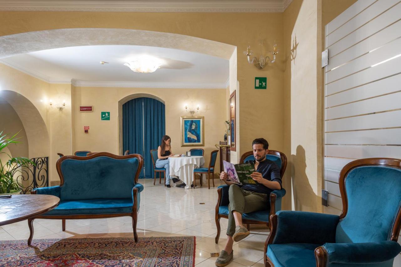 Hotel Centrale Spa & Relax Алкамо Екстериор снимка