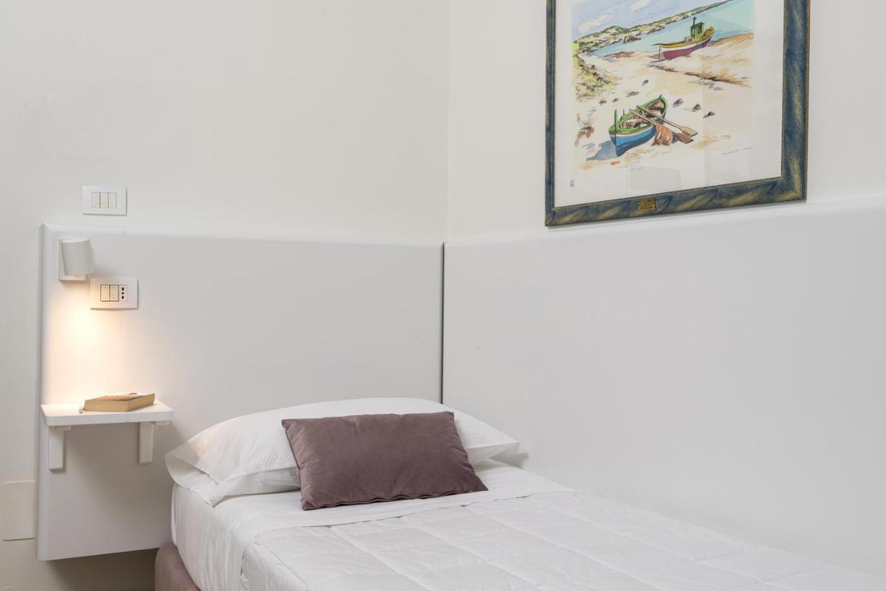 Hotel Centrale Spa & Relax Алкамо Екстериор снимка