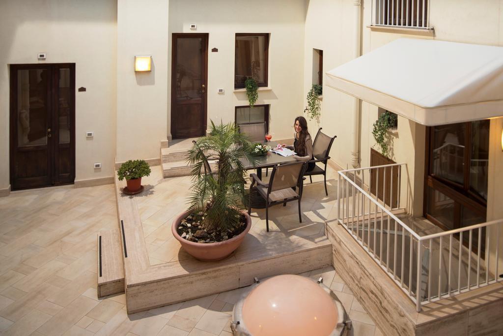 Hotel Centrale Spa & Relax Алкамо Екстериор снимка