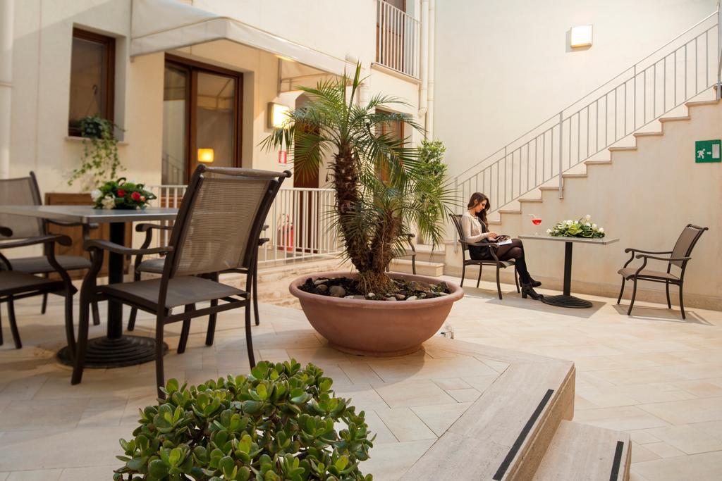 Hotel Centrale Spa & Relax Алкамо Екстериор снимка